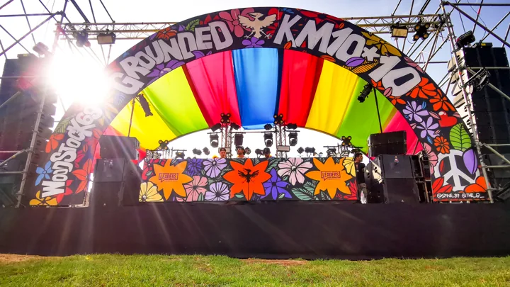 Grounded · stage design