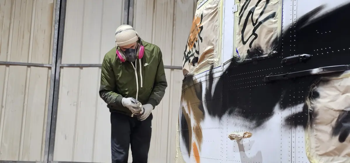 When the Surface Fights Back — SPINE B7 mural, photo 6